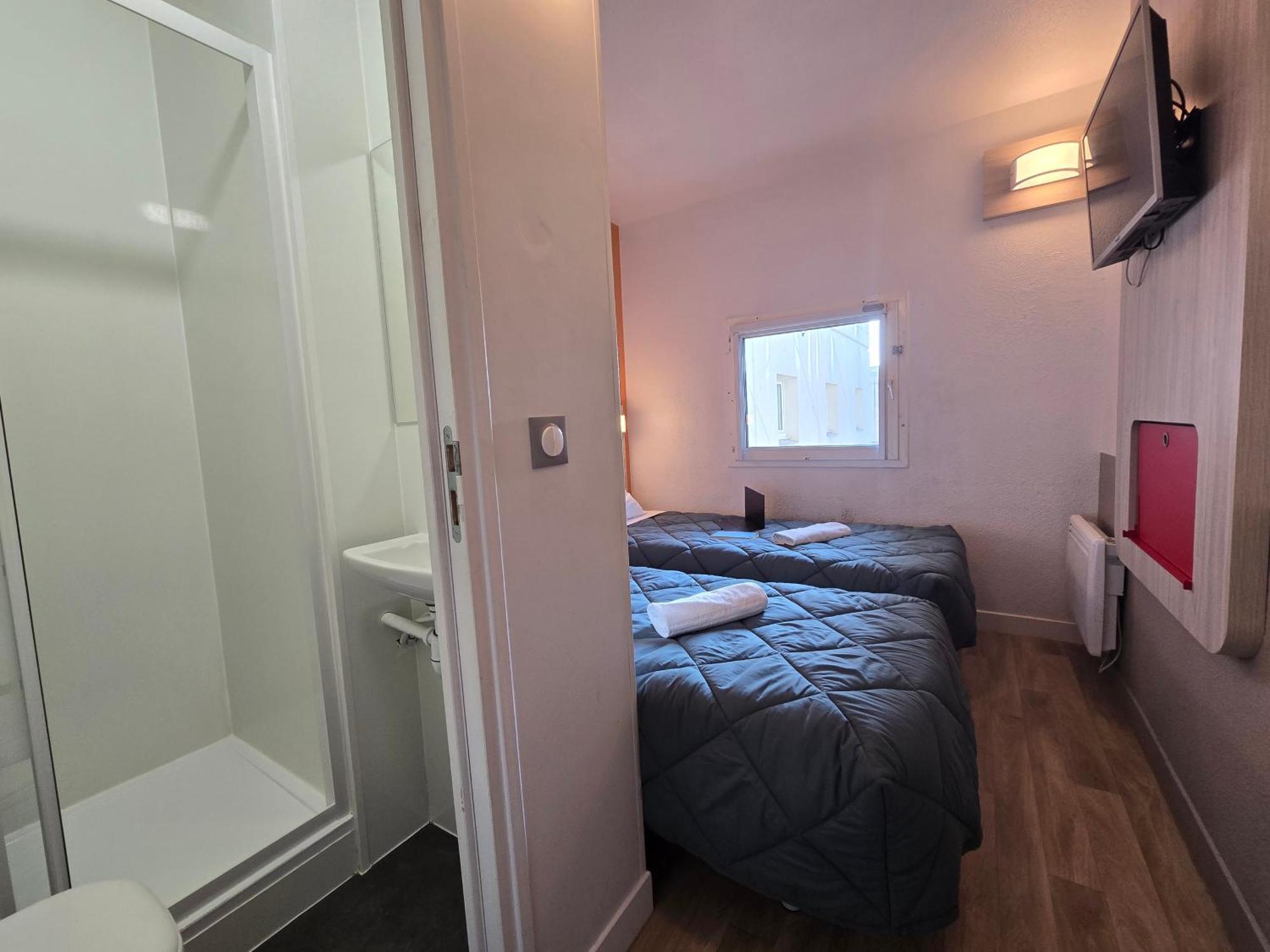 Hotel Premiere Classe Angers Est - St Barthelemy D'anjou 2*